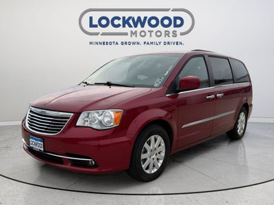 2016 Chrysler Town & Country Touring