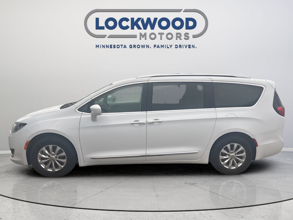 2018 Chrysler Pacifica Touring L Plus