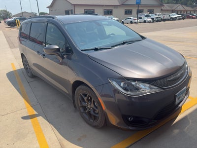 2019 Chrysler Pacifica Touring L Plus