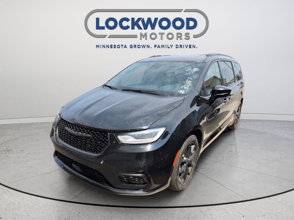 2025 Chrysler Pacifica