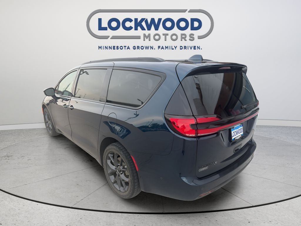 2022 Chrysler Pacifica Limited