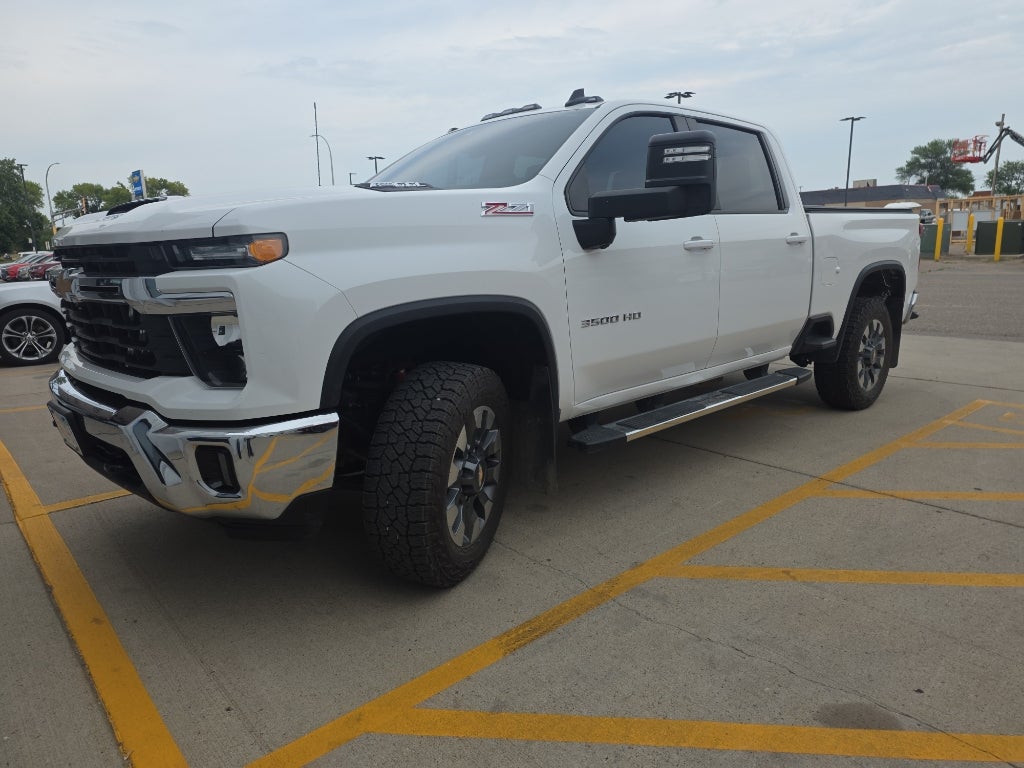 2024 Chevrolet Silverado 3500 HD LT