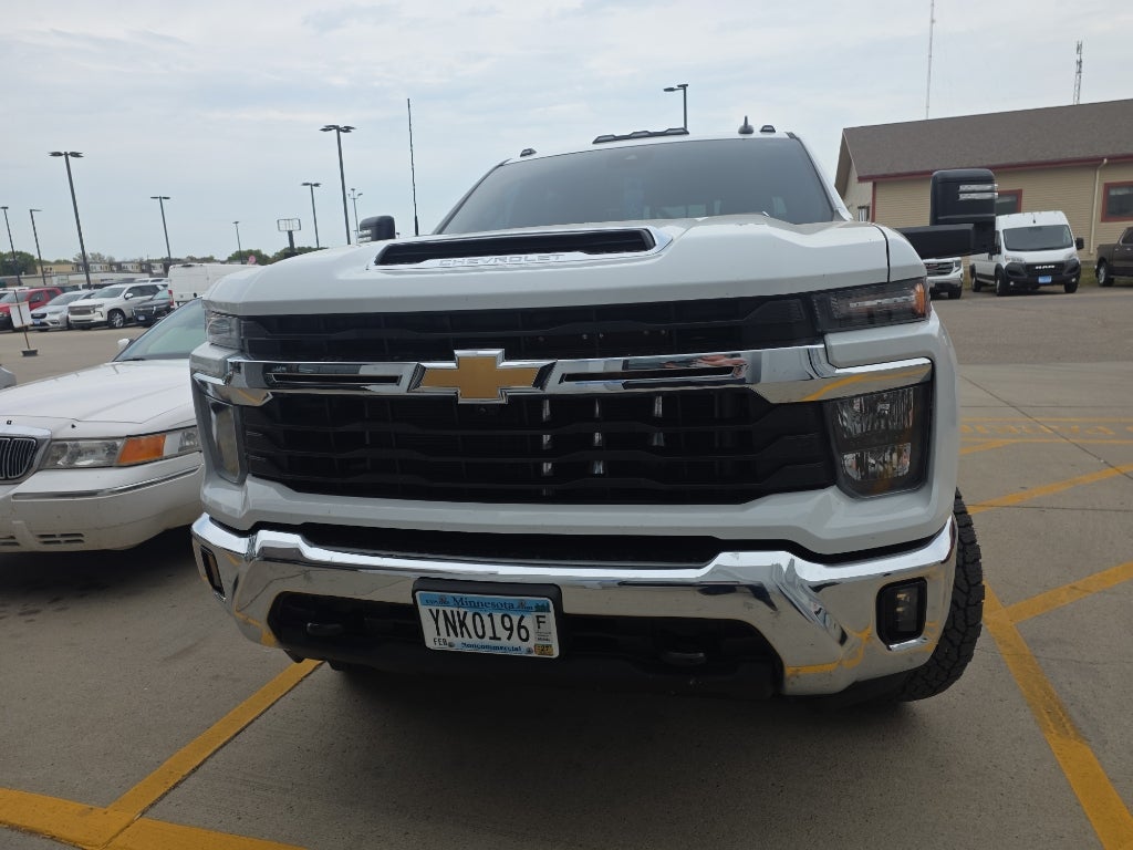 2024 Chevrolet Silverado 3500 HD LT