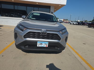 2020 Toyota RAV4 LE