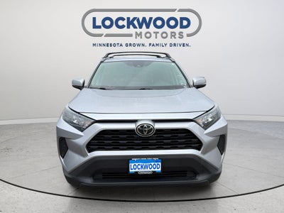 2020 Toyota RAV4 LE