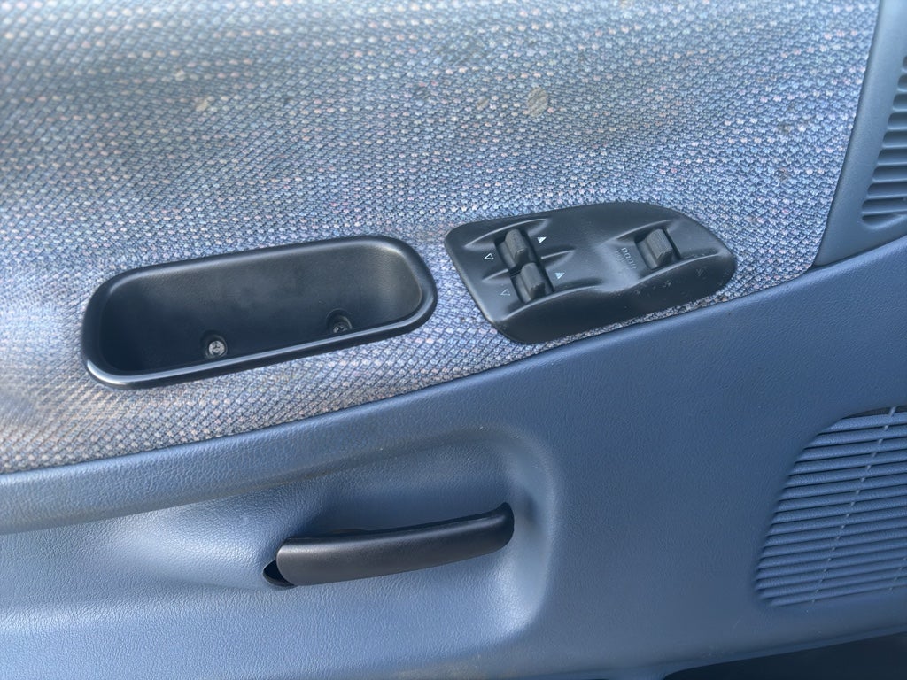 1995 Dodge Ram 1500 Base