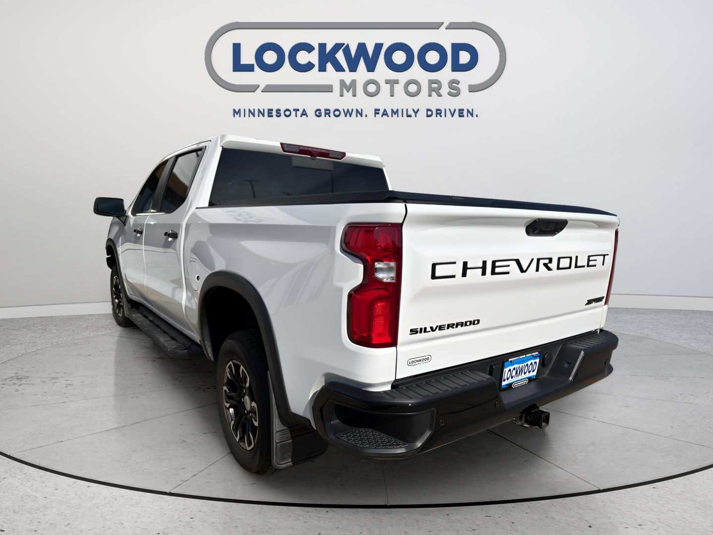 Used 2024 Chevrolet Silverado 1500 ZR2 with VIN 3GCUDHE88RG110435 for sale in Marshall, Minnesota