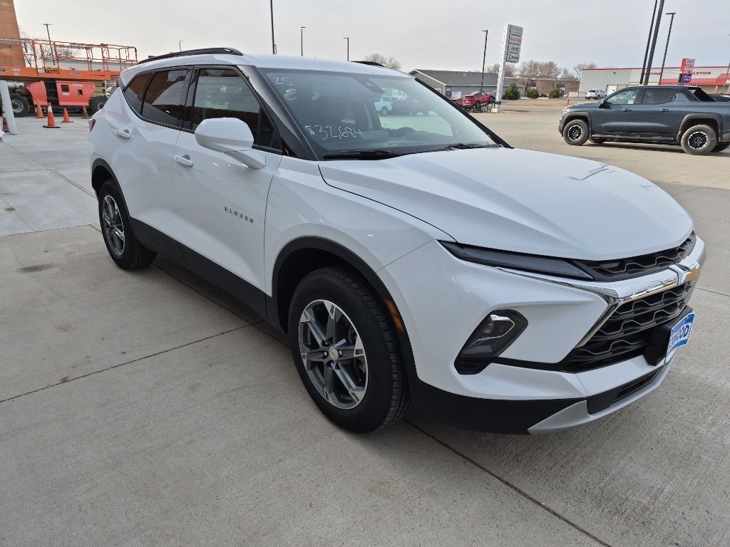 2025 Chevrolet Blazer 2LT