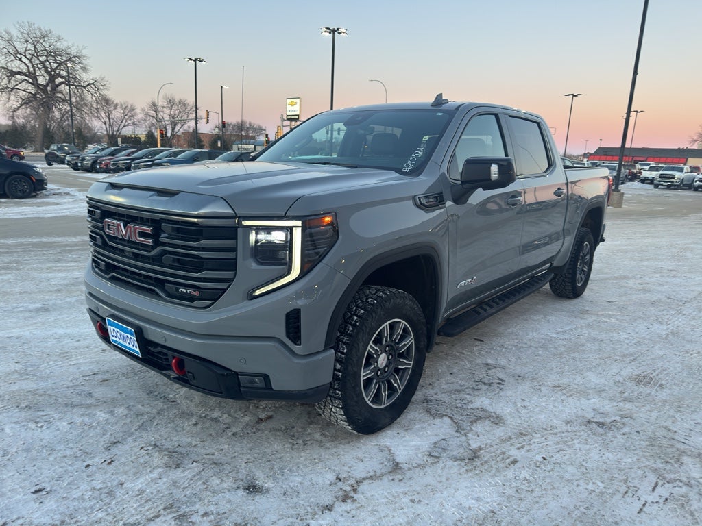 2024 GMC Sierra 1500 AT4