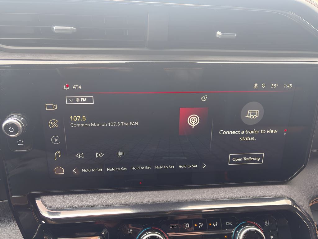 2022 GMC Sierra 1500 AT4