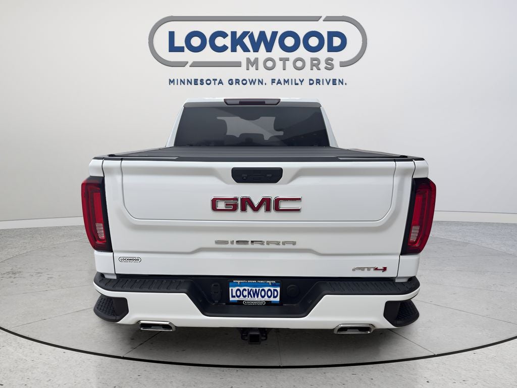 2022 GMC Sierra 1500 AT4