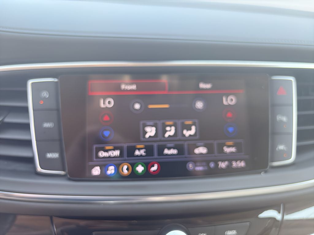 2024 Buick Enclave Essence