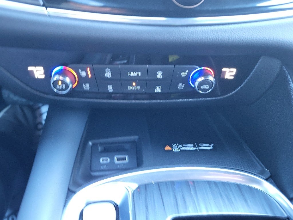 2023 Buick Enclave Premium