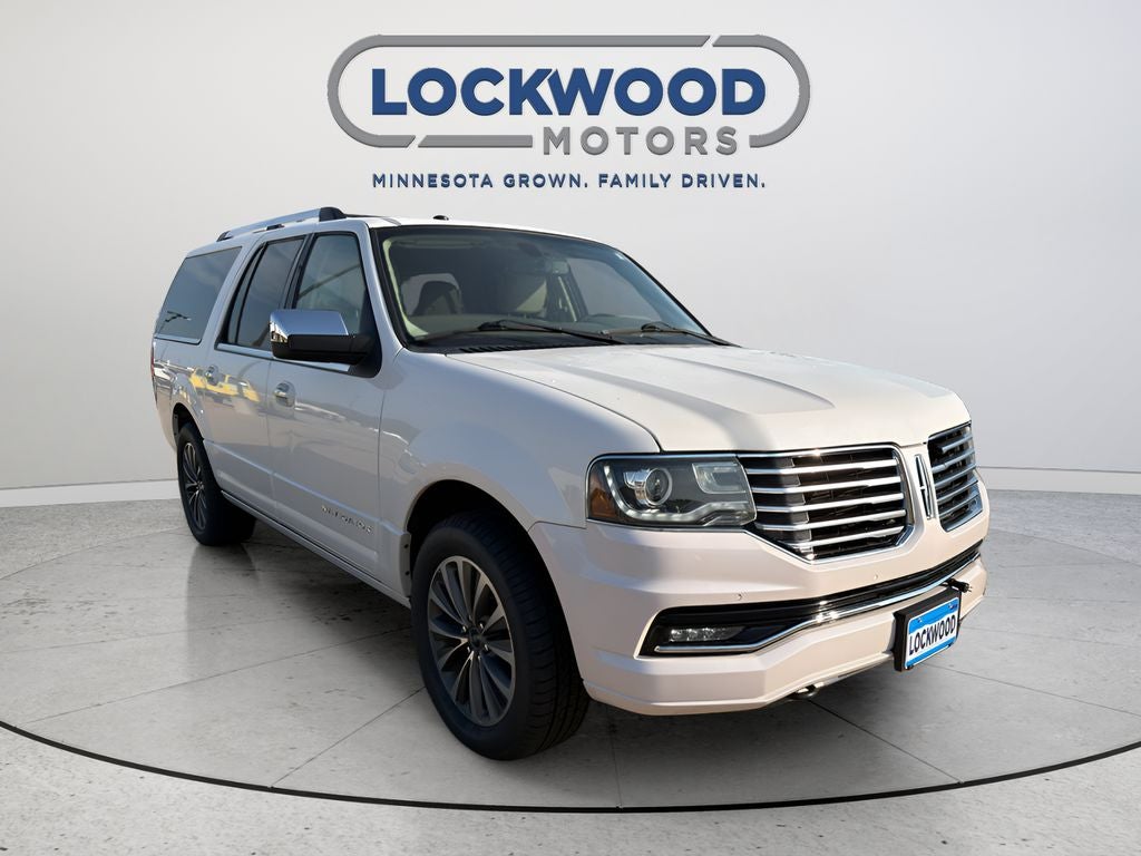2015 Lincoln Navigator L Base