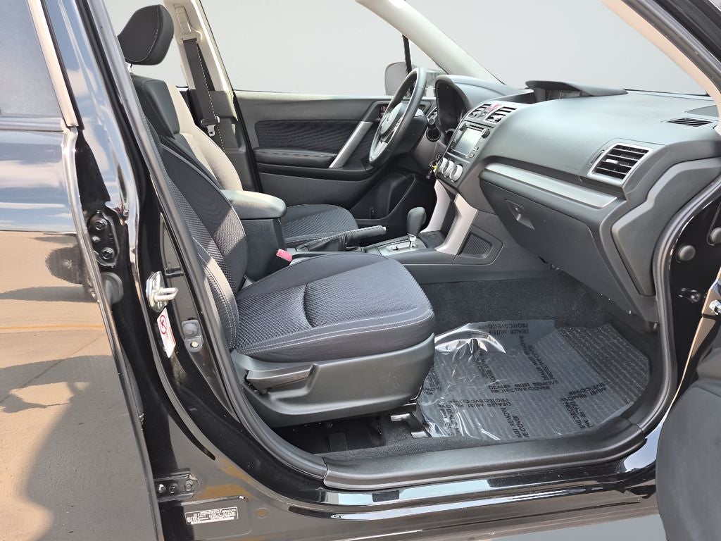 2018 Subaru Forester Base