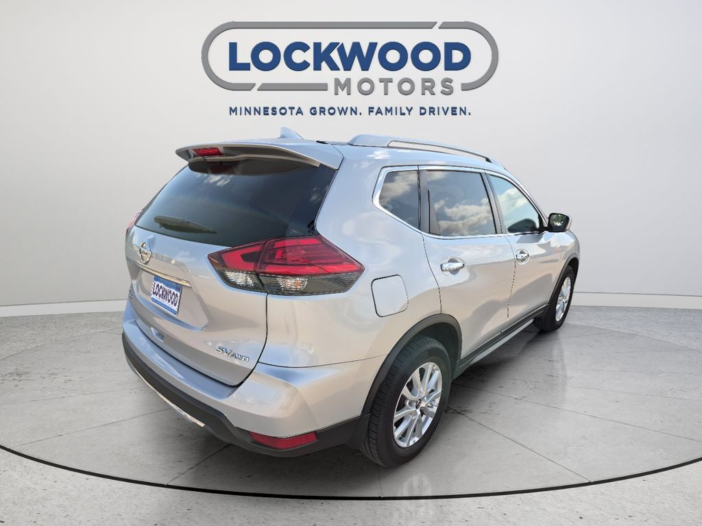 2017 Nissan Rogue SV