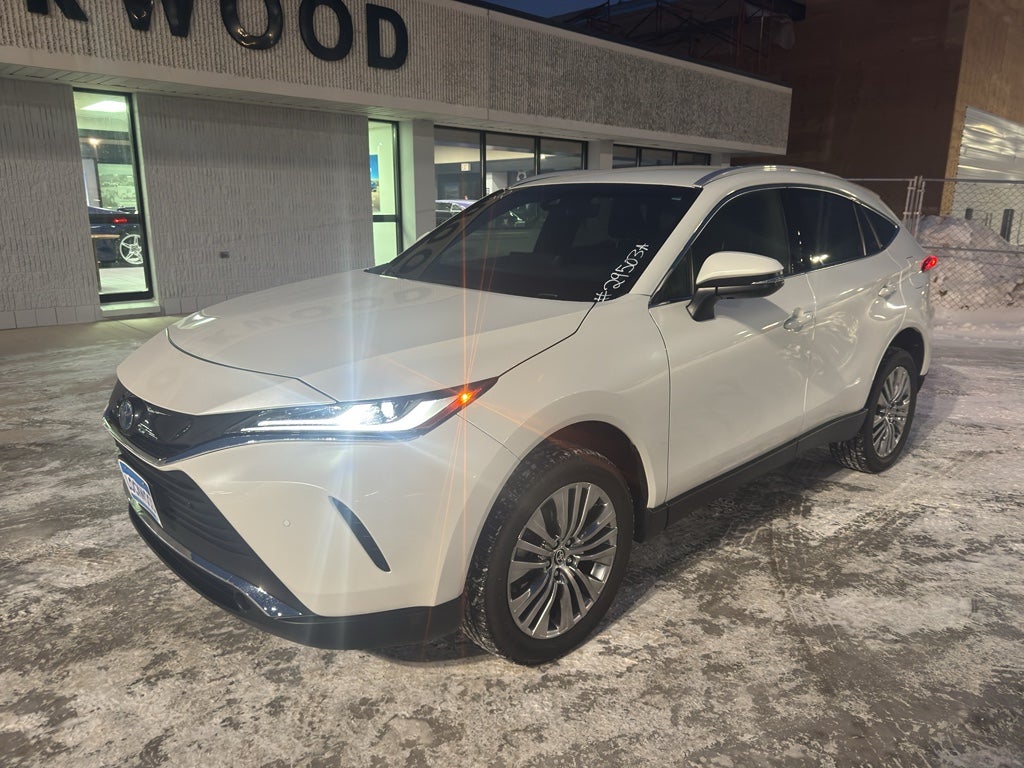 2022 Toyota Venza LE