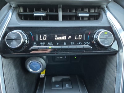 2022 Toyota Venza LE