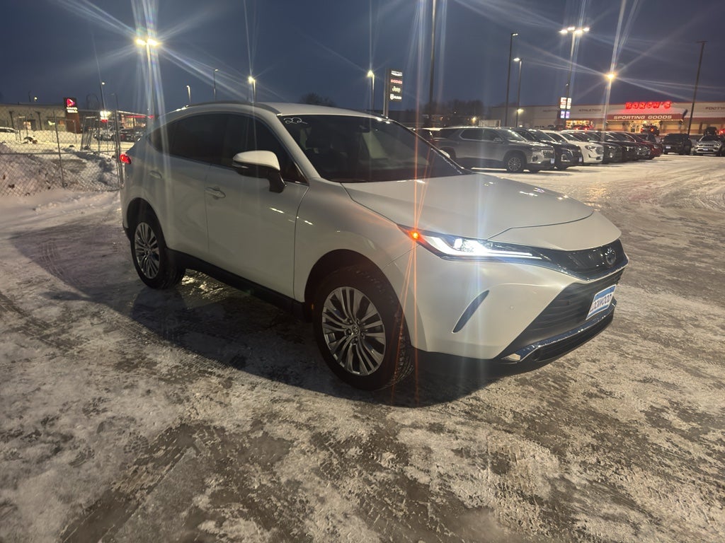 2022 Toyota Venza LE