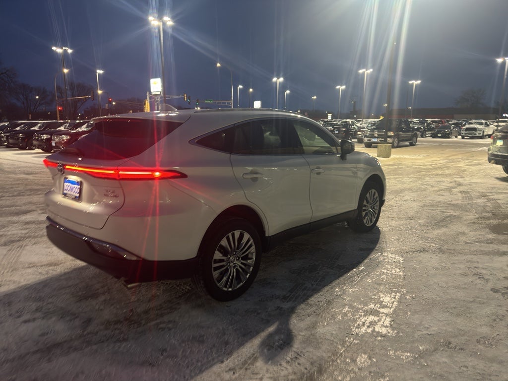 2022 Toyota Venza LE