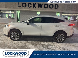 2022 Toyota Venza LE