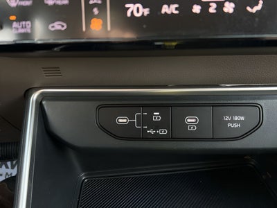 2025 Kia Carnival LXS