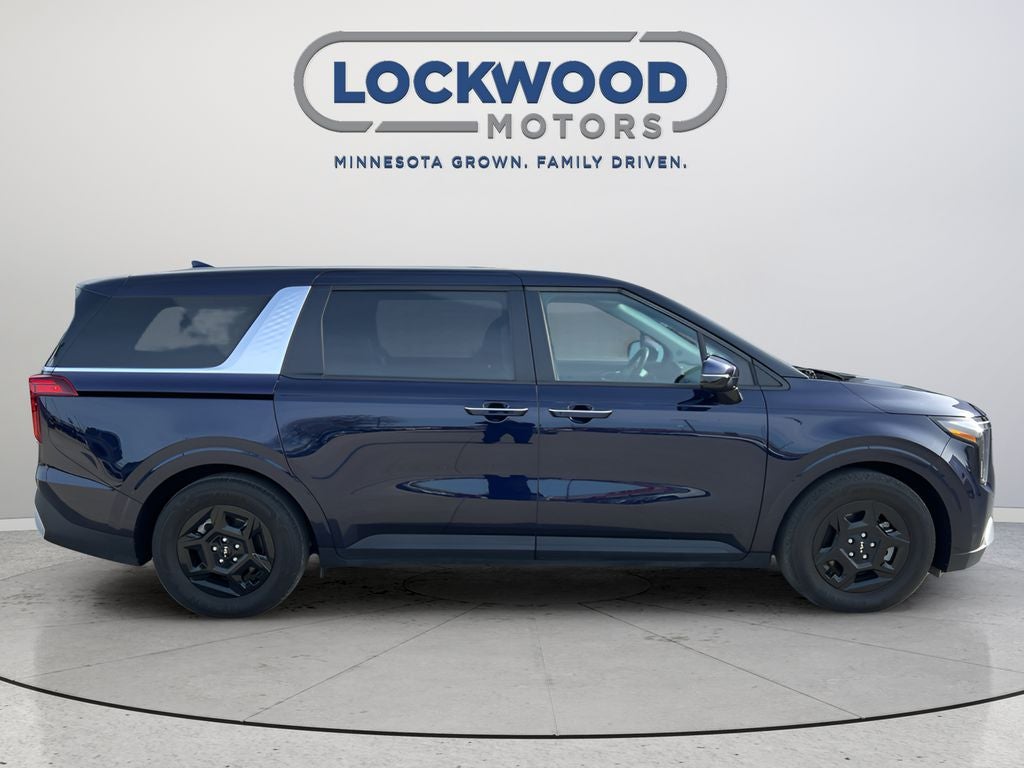 2025 Kia Carnival LXS