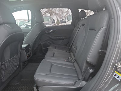 2025 Audi Q7 Premium Plus