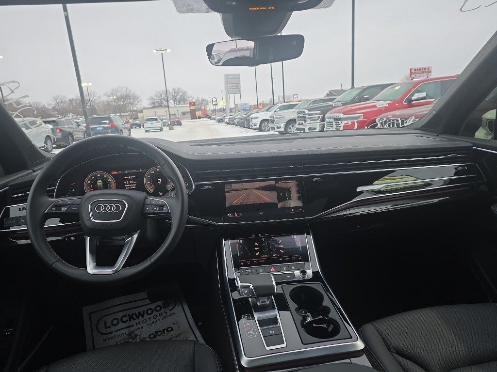 2025 Audi Q7 Premium Plus